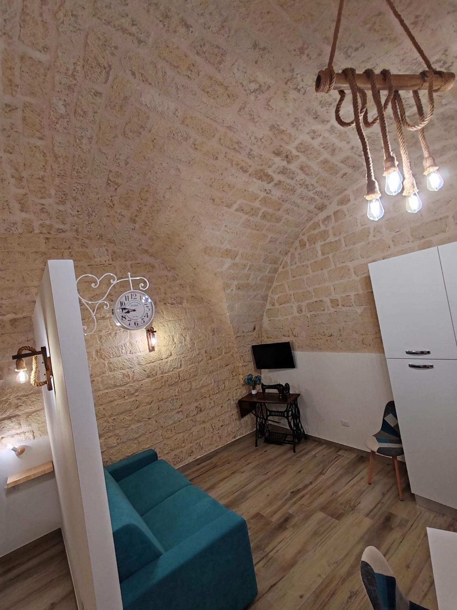 מנפרדוניה Salo Apartments מראה חיצוני תמונה