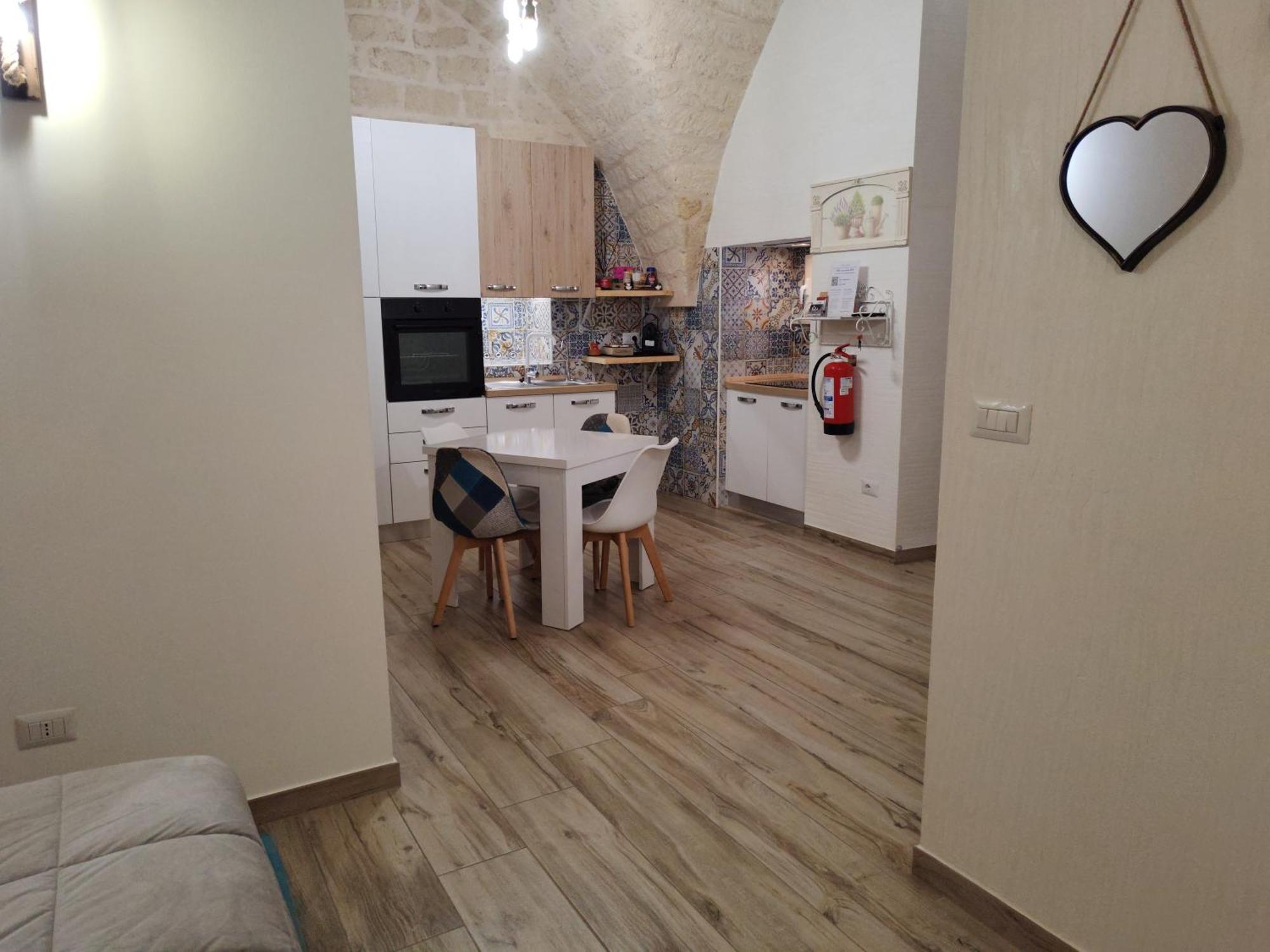 מנפרדוניה Salo Apartments מראה חיצוני תמונה