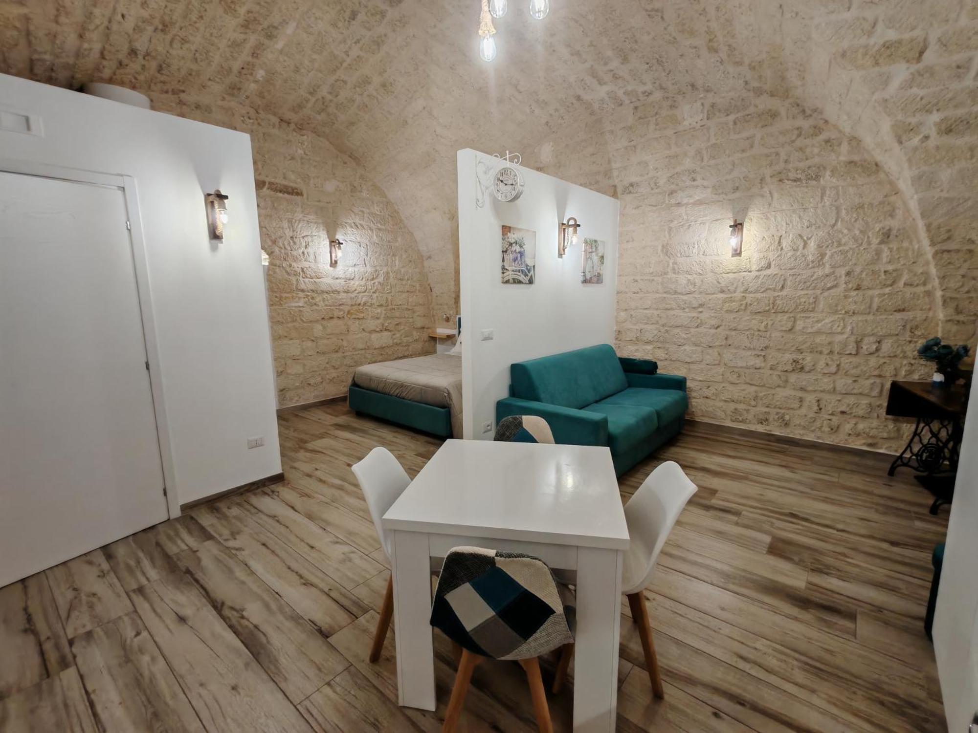 מנפרדוניה Salo Apartments מראה חיצוני תמונה