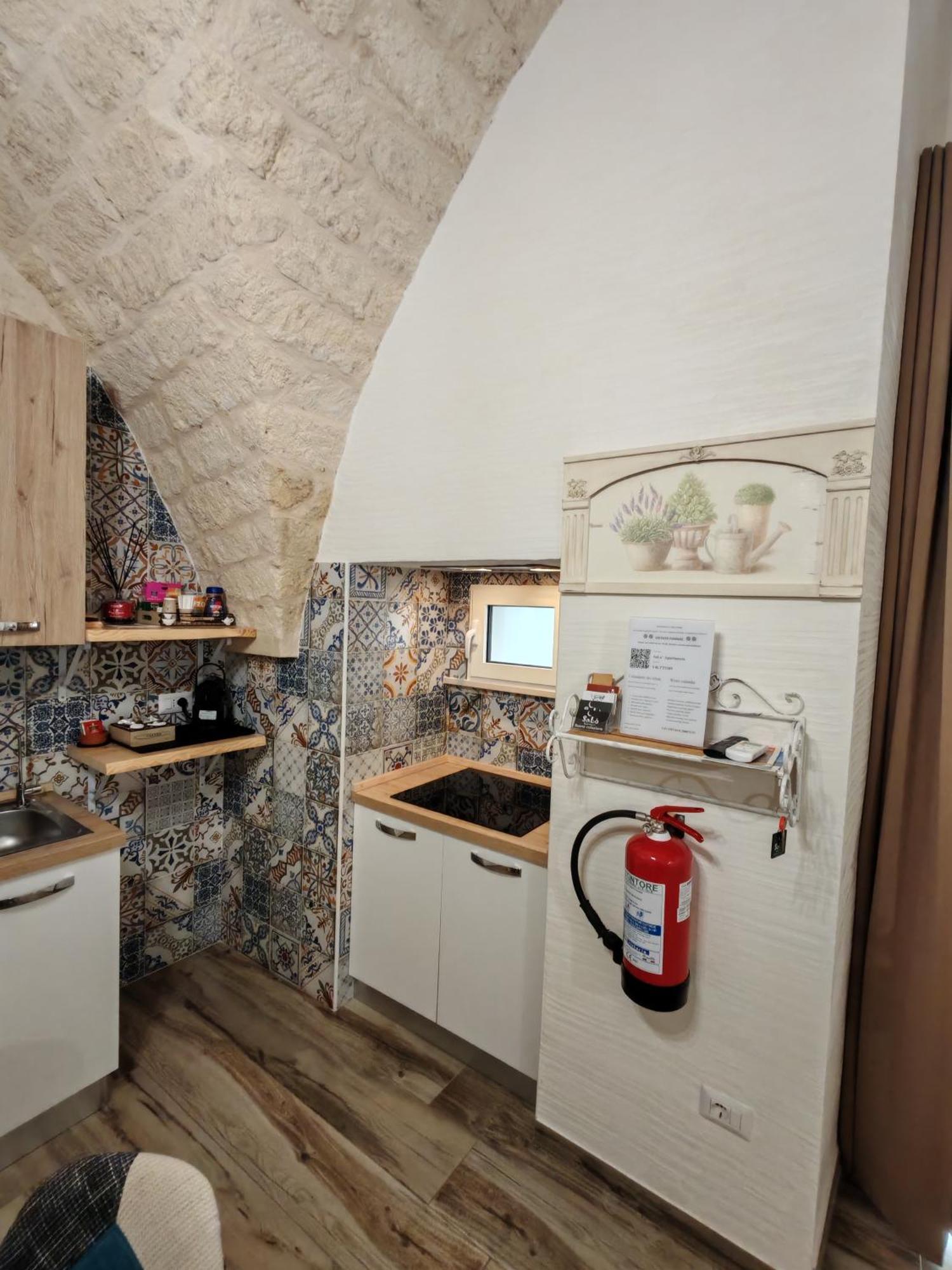 מנפרדוניה Salo Apartments מראה חיצוני תמונה
